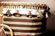 Dundun (iya ilu), Wood, cloth, hide, metal, Yoruba